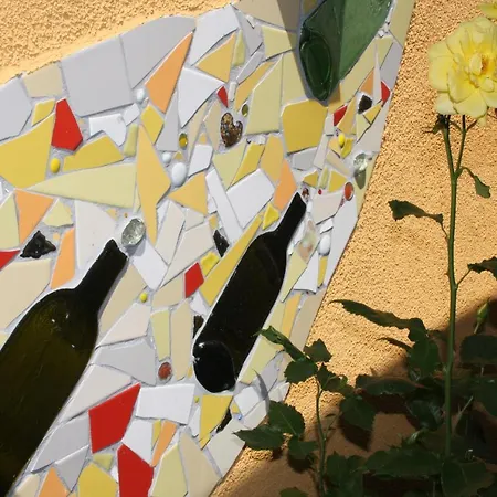 Restaurant & Olive Hotel